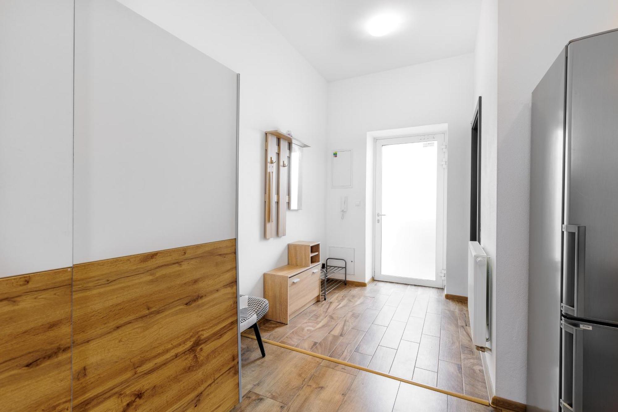 Skackava - Beautiful New Apartment In Direct Centrum, 24H Self Check-In Banská Bystrica Eksteriør bilde